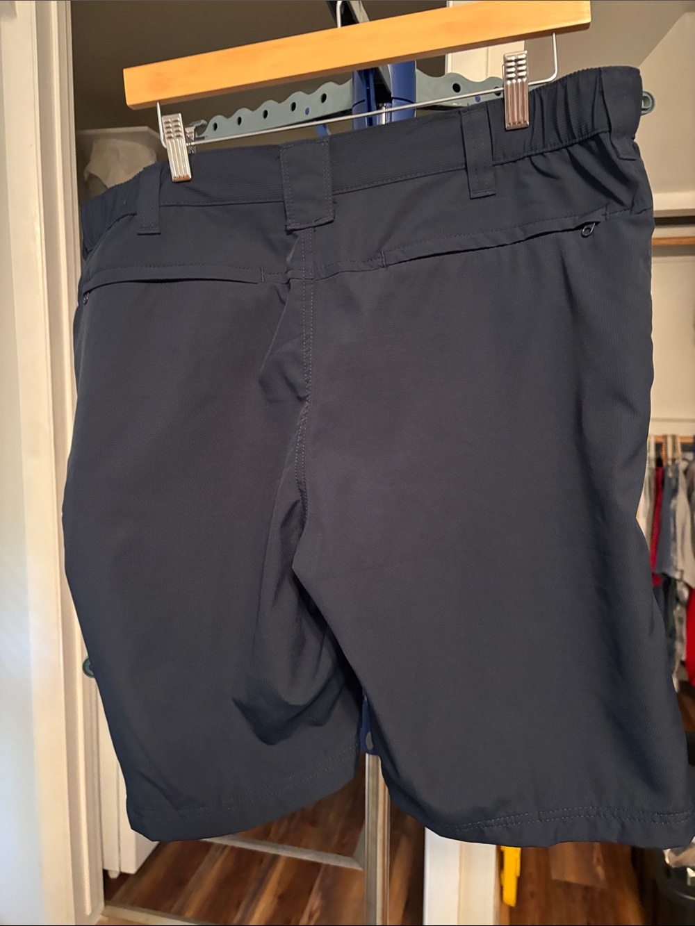 Wrangler Men's Navy Performance Shorts - Picture 2 of 2